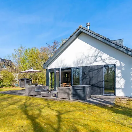 Vila De Wadden Parel - 184 *